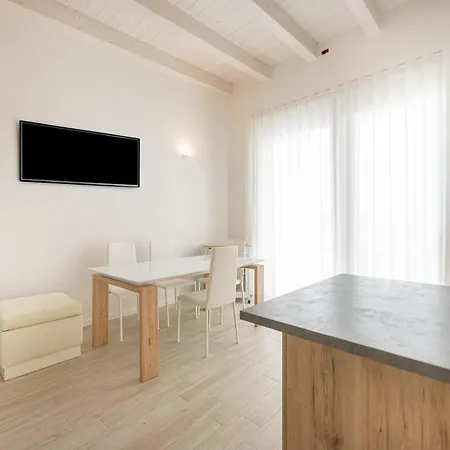 Wave Island - Solo Per Famiglie - Walterigato *